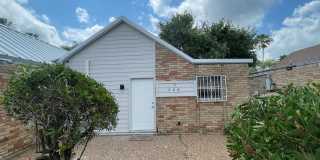 226 COUNTRY CLUB RD. 226 COUNTRY CLUB RD. Photo Gallery 1