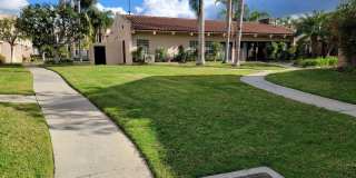 700 W La Veta Ave Unit P14 700 W La Veta Ave Unit P14 Photo Gallery 1