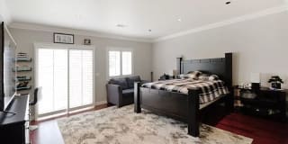3525 Fashion Ave 3525 Fashion Ave Photo Gallery 1