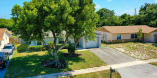 712 SW 4th Avenue 712 SW 4th Avenue Photo Gallery 1