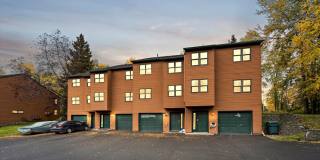 3102 Willow Street Unit B-2 3102 Willow Street Unit B-2 Photo Gallery 1