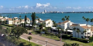 1480 GULF BOULEVARD 1480 GULF BOULEVARD Photo Gallery 1
