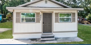 4007 East Osborne Avenue 4007 East Osborne Avenue Photo Gallery 1