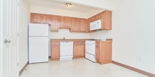 2462 Belmont Avenue 2462 Belmont Avenue Photo Gallery 1