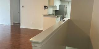 900 S Crestwood Ct S 900 S Crestwood Ct S Photo Gallery 1