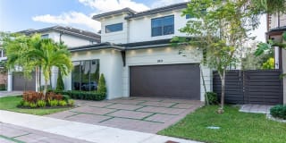8814 NW 154th Ter 8814 NW 154th Ter Photo Gallery 1