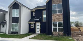705 W Seminole Avenue 705 W Seminole Avenue Photo Gallery 1