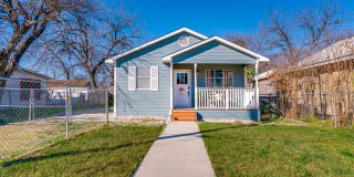 453 W Mitchell St 453 W Mitchell St Photo Gallery 1