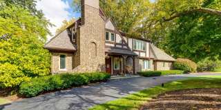 1300 W Cascade Court S 1300 W Cascade Court S Photo Gallery 1