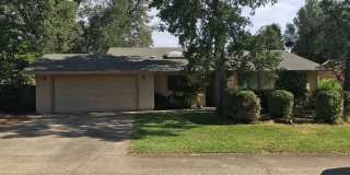 881 Oakmont Drive 881 Oakmont Drive Photo Gallery 1