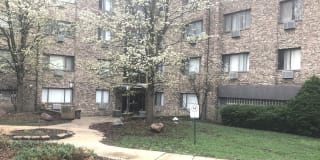 5306 N Cumberland Avenue 5306 N Cumberland Avenue Photo Gallery 1