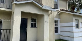 2712 Belmont Ln 2712 Belmont Ln Photo Gallery 1