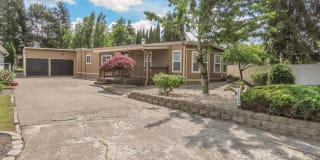 23590 Meadow Dr NE 23590 Meadow Dr NE Photo Gallery 1