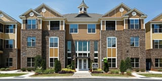 Silver Collection Waterford at the Park Silver Collection Waterford at the Park Photo Gallery 1