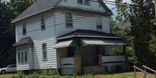 411 Garfield Ave 411 Garfield Ave Photo Gallery 1