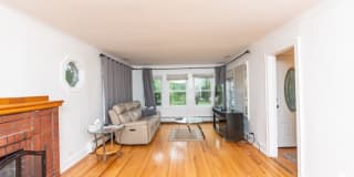 979 Vine Street 979 Vine Street Photo Gallery 1