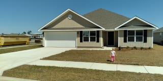 252 Ryder Lane 252 Ryder Lane Photo Gallery 1