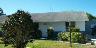 4498 SE Roaring Brook Way 4498 SE Roaring Brook Way Photo Gallery 1