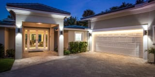 714 S Lake Drive 714 S Lake Drive Photo Gallery 1