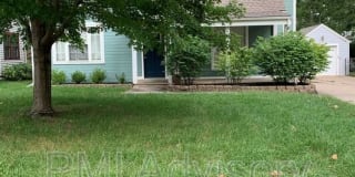 925 SW Wayne Ave 925 SW Wayne Ave Photo Gallery 1