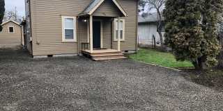 602 Lincoln St NE 602 Lincoln St NE Photo Gallery 1
