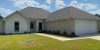 593 Westfield Drive 593 Westfield Drive Photo Gallery 1