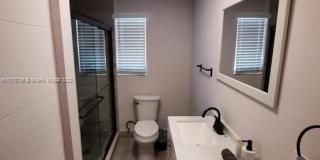 1104 N 14th Ave 1104 N 14th Ave Photo Gallery 1
