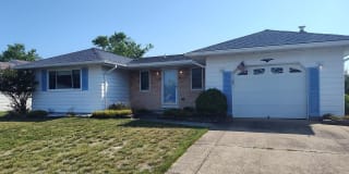 256 Harrington Dr N 256 Harrington Dr N Photo Gallery 1