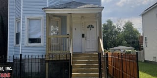 4203 W Maypole Avenue 4203 W Maypole Avenue Photo Gallery 1