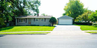 49 Golfview Ln 49 Golfview Ln Photo Gallery 1
