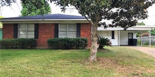 3211 Caroline Dr 3211 Caroline Dr Photo Gallery 1