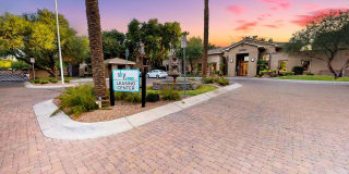 Sky at P83 Apartments Sky at P83 Apartments Photo Gallery 1