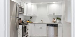 5 Stonehill Drive 5 Stonehill Drive Photo Gallery 1