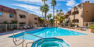 5750 N CAMINO ESPLENDORA 5750 N CAMINO ESPLENDORA Photo Gallery 1