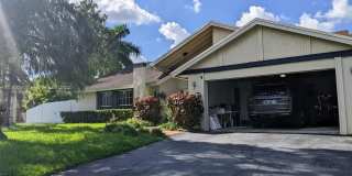 7100 NW 49th Ct 7100 NW 49th Ct Photo Gallery 1