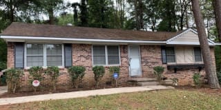 484 Evergreen Dr 484 Evergreen Dr Photo Gallery 1