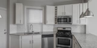 4401 N Clark 4401 N Clark Photo Gallery 1