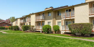 Cobble Court Cobble Court Photo Gallery 1