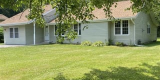 88 SCOTT DR 88 SCOTT DR Photo Gallery 1