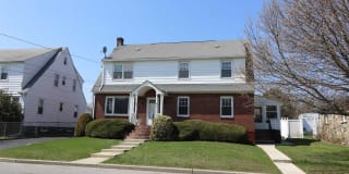 82 S. CHESTNUT STREET 82 S. CHESTNUT STREET Photo Gallery 1