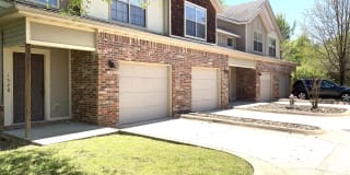 1536 North London Avenue 1536 North London Avenue Photo Gallery 1