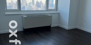 635 West 42nd Street 635 West 42nd Street Photo Gallery 1