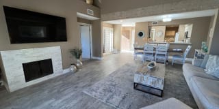 435 Sunningdale Dr 435 Sunningdale Dr Photo Gallery 1