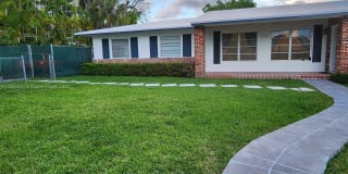 7105 SW 84th Ave 7105 SW 84th Ave Photo Gallery 1