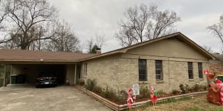 1215 Essex Ln 1215 Essex Ln Photo Gallery 1