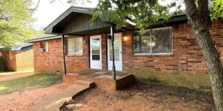 3043 Bell Avenue 3043 Bell Avenue Photo Gallery 1