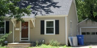 1123 SW Orleans St 1123 SW Orleans St Photo Gallery 1