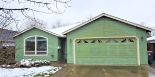 1925 McKenzie Dr 1925 McKenzie Dr Photo Gallery 1