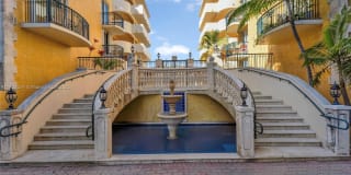 8888 Collins Ave 8888 Collins Ave Photo Gallery 1