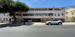 1161 N Hobart Blvd 1161 N Hobart Blvd Photo Gallery 1